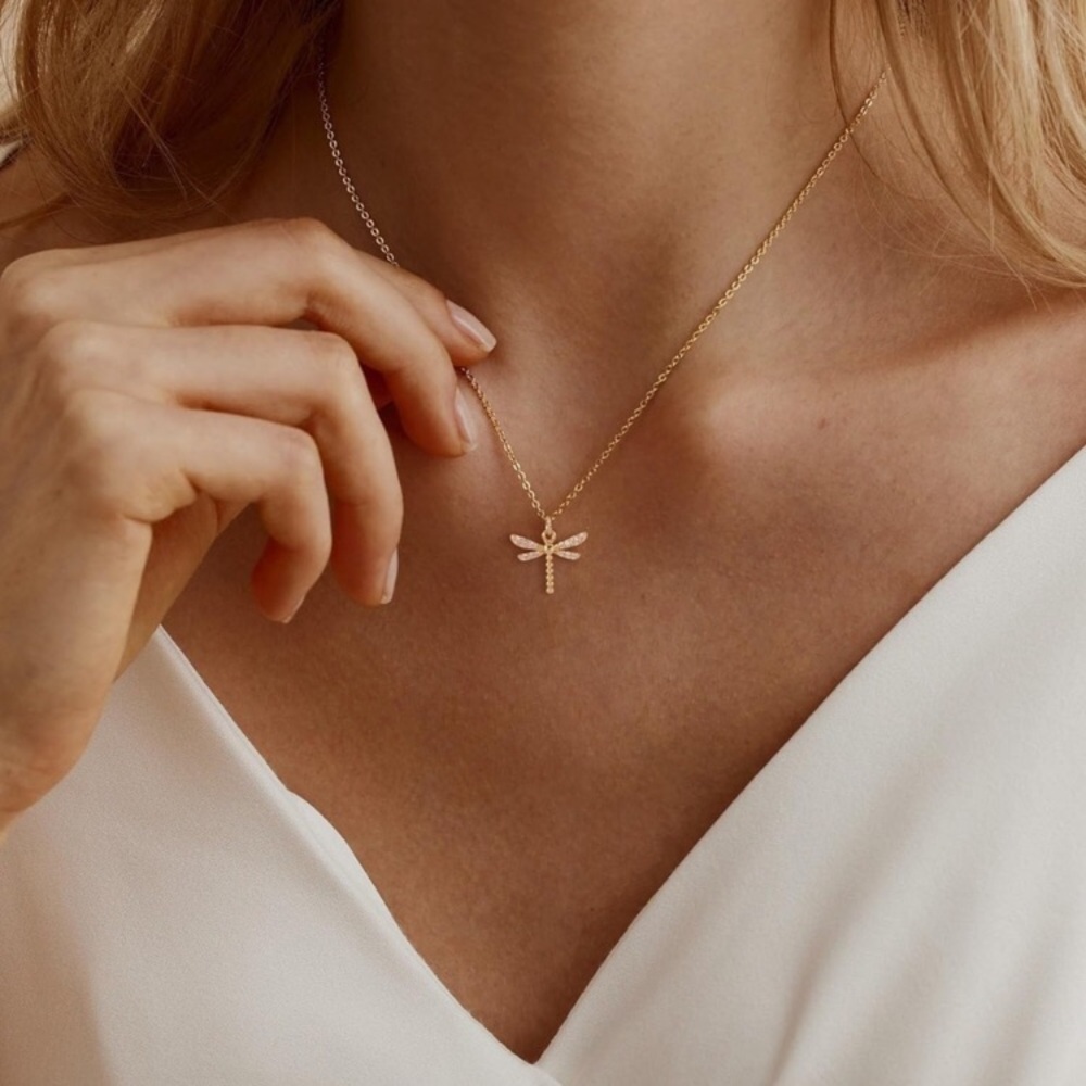 18k Gold  Plated Dragonfly Necklace new